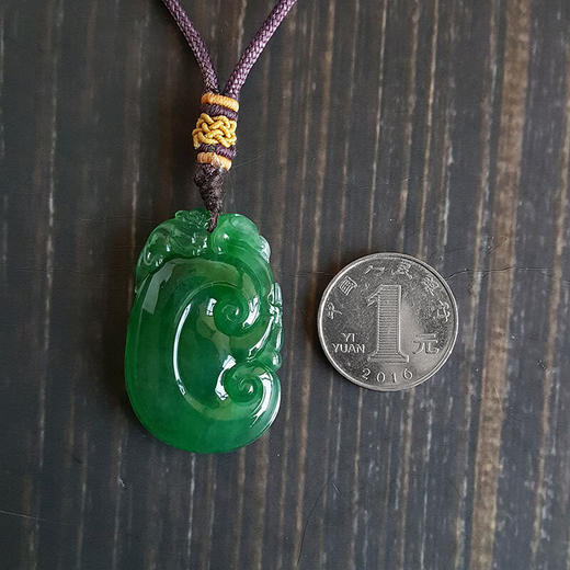 【天然正品】天然菠菜绿 冰糯种瑞兽如意 收藏级翡翠吊坠 43.84*27.84*9.46MM  150816NJ03 商品图2