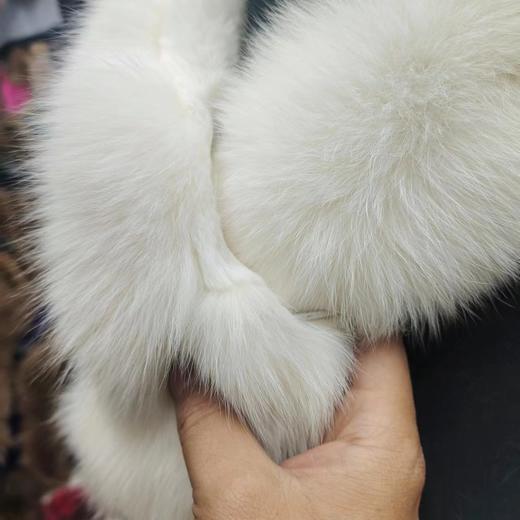 狐狸毛+獭兔毛双面皮草围脖H234110258【金猪甄选】 商品图3