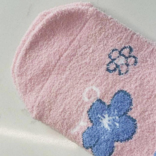 女丨【2双装 6双6折】女士时尚复古直板袜冬季棉袜保暖舒适潮袜女袜【2122711】 商品图3