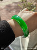 3221112，老坑冰糯艳绿手镯，圈口57.4。具体价格微信咨询 商品缩略图3