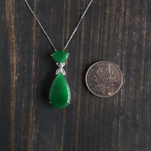 【天然正品】6.588克 AU750白金 镶钻 满绿糯冰种 水滴形 收藏级翡翠 纯净 150621NJ23 商品图2