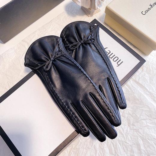 【经典小羊皮手套现货】秋冬蝴蝶结小羊皮手套女士冬季保暖加绒加厚开车触屏防风 商品图3