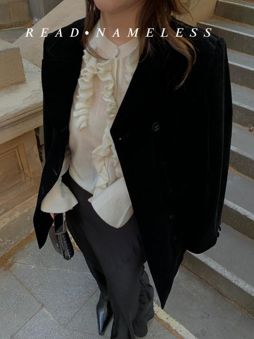 Read Nameless /初春黑丝绒西装+全羊毛漂亮毛衣+软缎裙黑色 商品图3