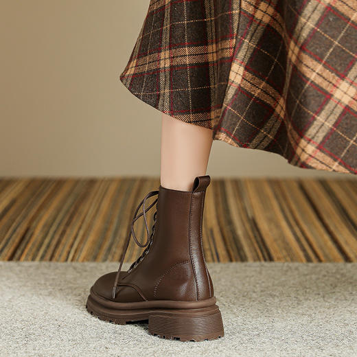 机车辣妹 系带短靴女2023秋冬款粗跟厚底英伦风马丁靴短筒靴子女 商品图2