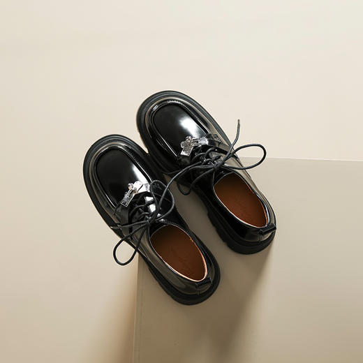 真皮厚底小皮鞋女2023年春季新款英伦风系带粗跟圆头锁扣乐福鞋子 商品图2