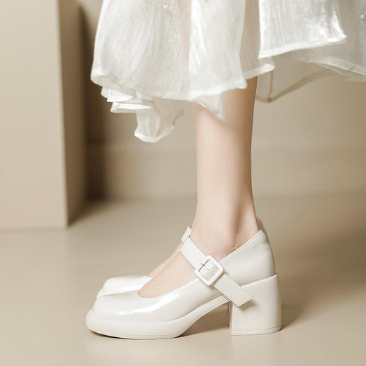 2023春季真皮玛丽珍粗跟单鞋女法式复古高跟鞋一字带浅口仙女鞋 商品图0