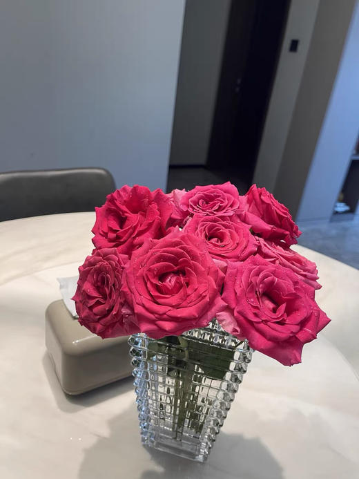 特价：ins风 北欧轻奢璀璨水晶玻璃花瓶15.9（尺寸：长10.5 cm、高18 cm，现货 下单即可到店自提） 商品图8