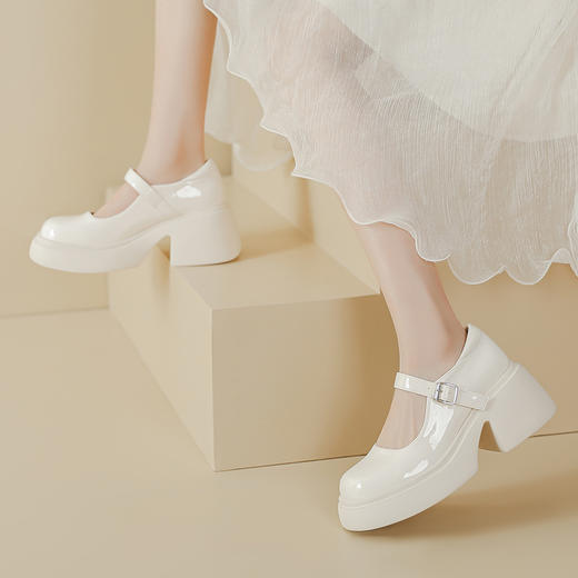 甜美女生厚底玛丽珍鞋女粗跟春夏新款松糕底日系单鞋增高小皮鞋 商品图1