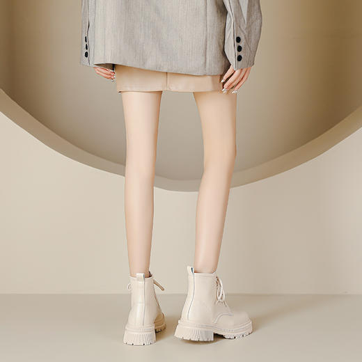 白色系带短靴女甜酷风马丁靴秋冬款圆头短筒靴子女生平底小码女靴 商品图3