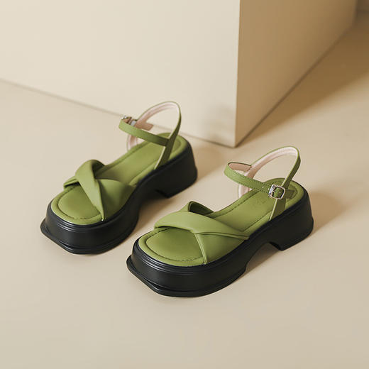 厚底凉鞋女2023夏季绿色显白罗马鞋一字带沙滩鞋小码女生外穿凉鞋 商品图5