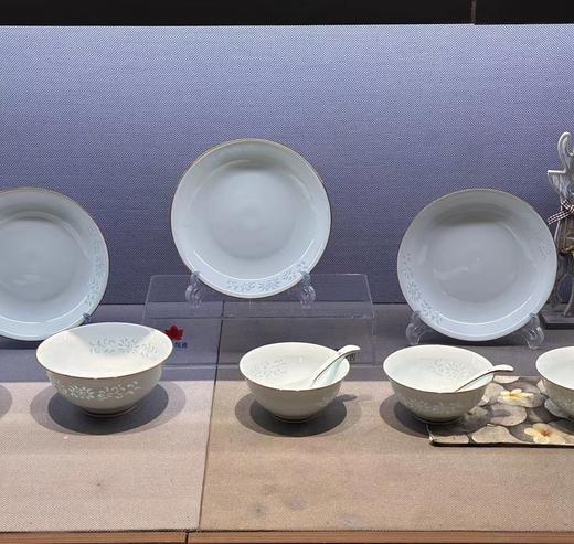 景德镇陶瓷 国瓷红叶  14头影青描金玉漪玲珑餐具 商品图0