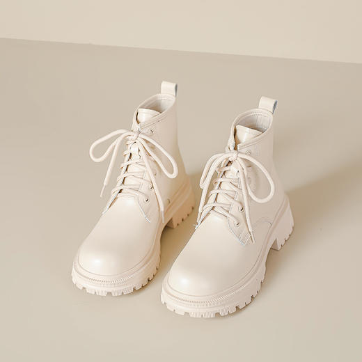 白色系带短靴女甜酷风马丁靴秋冬款圆头短筒靴子女生平底小码女靴 商品图5