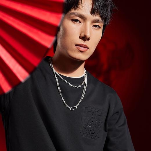 【非遗剪纸】柒牌男士圆领卫衣春季新款龙纹贴布刺绣黑色长袖上衣	126W70010 商品图2