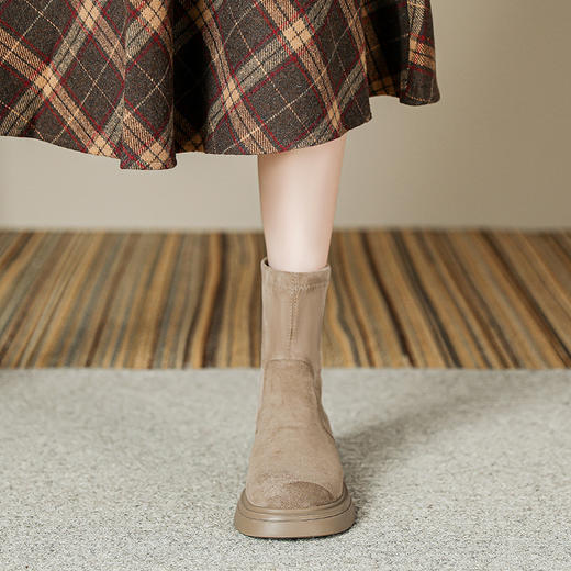 大小码女生32-40马丁靴短靴女绒面长靴女2023秋冬款显瘦长筒袜靴 商品图10