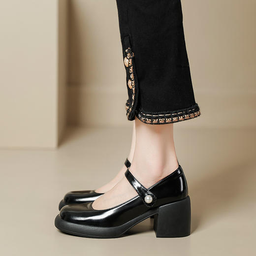 真皮玛丽珍鞋粗跟单鞋女2023春季新款高跟鞋珍珠扣复古浅口仙女鞋 商品图2