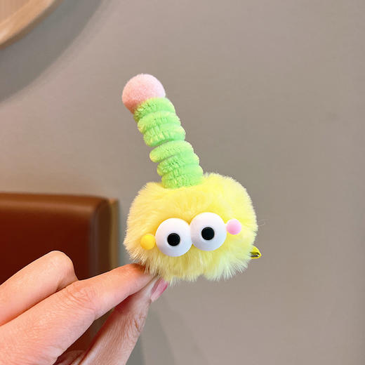 【搞怪个性发夹】儿童可爱丑萌煤球发卡子毛绒秋冬2023新款小孩发饰 商品图7