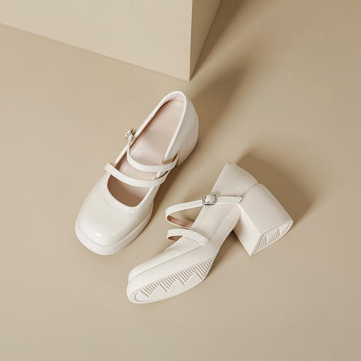 【新易泰】现货爆款热卖玛丽珍鞋高跟浅口一字扣带单鞋女 商品图2