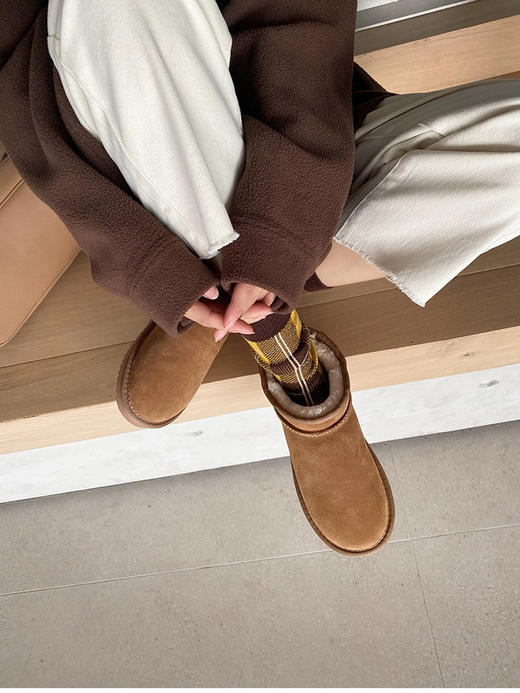 康珊雪地靴女短筒皮毛一体短靴加厚牛皮防滑棉鞋冬季 商品图1