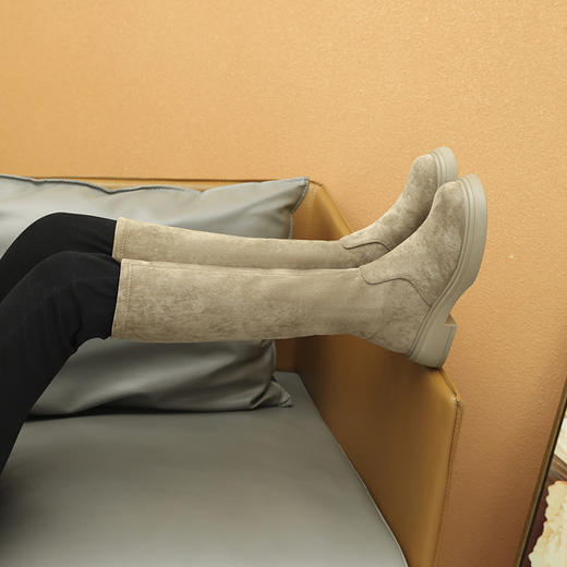 大小码女生32-40马丁靴短靴女绒面长靴女2023秋冬款显瘦长筒袜靴 商品图6