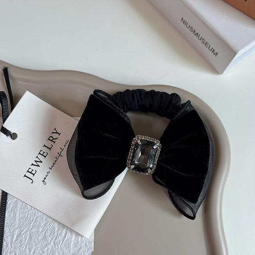 【时尚小香风发圈】高端灰色钻蝴蝶结丝绒发圈女头绳小香风扎头发发绳头饰发饰皮筋 商品图9