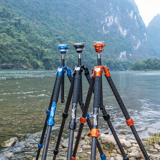 CAVIX闪电豹L254C碳纤维快速三脚架单反微单相机低拍便携全景快拆夹座云台直播拍照摄影旅拍旅行支架 商品图6