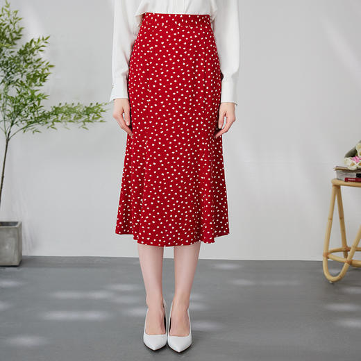 EITIE爱特爱步步生花鱼尾包臀复古高腰碎花红色过膝半身裙24新款A2406303 商品图5