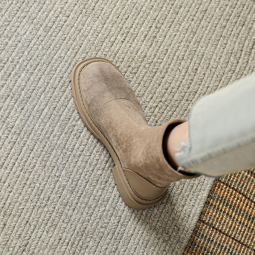 丝滑绒面短靴女2023秋冬款复古圆头短筒靴子英伦风粗跟女生瘦瘦靴 商品图2