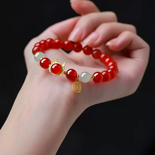 【经典】龙年红玛瑙和田玉手串 均匀细腻 饱满圆润 商品图3