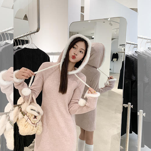 <曾小咸推荐>【芭比girl】粉色连帽连衣裙 商品图1