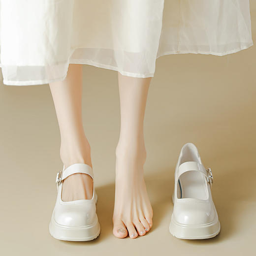 甜酷风玛丽珍鞋女2023新款粗跟高跟女生单鞋复古百搭厚底小皮鞋 商品图6