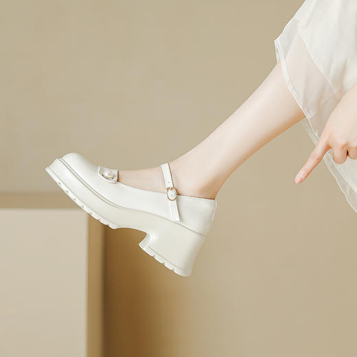 好看有设计感的甜酷玛丽珍高跟单鞋女2023新款女生厚底粗跟小皮鞋 商品图1