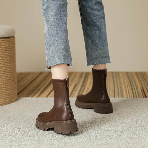 百搭显瘦短靴女2023秋冬新款粗跟圆头瘦瘦靴简约韩版短筒靴子女 商品图3