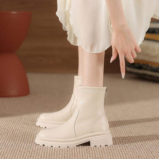 短靴女2023秋冬新款英伦风骑士靴复古简约女靴子葡萄妈粗跟瘦瘦靴 商品图9