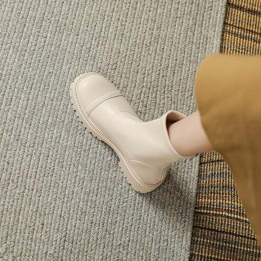 百搭显瘦短靴女2023秋冬新款粗跟圆头瘦瘦靴简约韩版短筒靴子女 商品图2