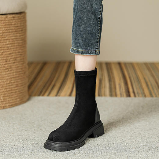 丝滑绒面短靴女2023秋冬款复古圆头短筒靴子英伦风粗跟女生瘦瘦靴 商品图5