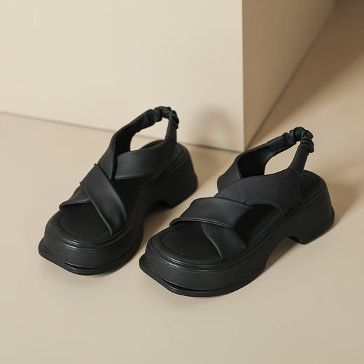 厚底凉鞋女夏季显白绿色罗马鞋软底百搭交叉带松糕鞋沙滩鞋子 商品图6