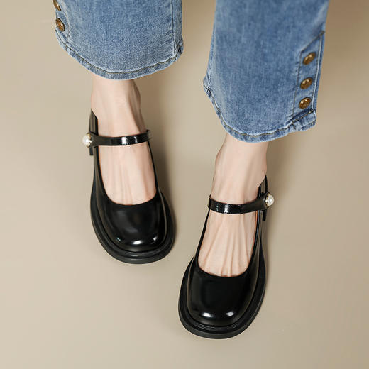 玛丽珍女鞋2023年春新款复古圆头浅口粗跟小皮鞋法式高跟单鞋女 商品图1