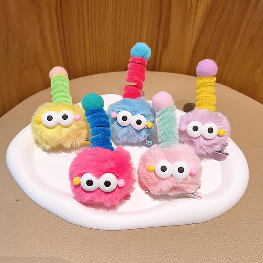 【搞怪个性发夹】儿童可爱丑萌煤球发卡子毛绒秋冬2023新款小孩发饰 商品图0