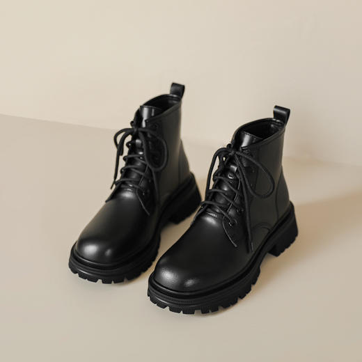 白色系带短靴女甜酷风马丁靴秋冬款圆头短筒靴子女生平底小码女靴 商品图6