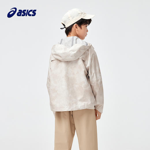asics/亚瑟士童装24年春季新款男童休闲外套渲染印花透气梭织便服 商品图2