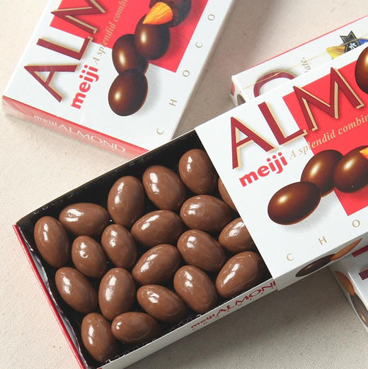 明治澳洲坚果夹心巧克力58g 商品图3