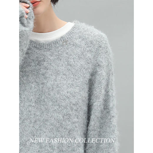 COCOBELLA定制金属LOGO软糯毛衣女美拉德穿搭气质针织衫MZ551C 商品图3