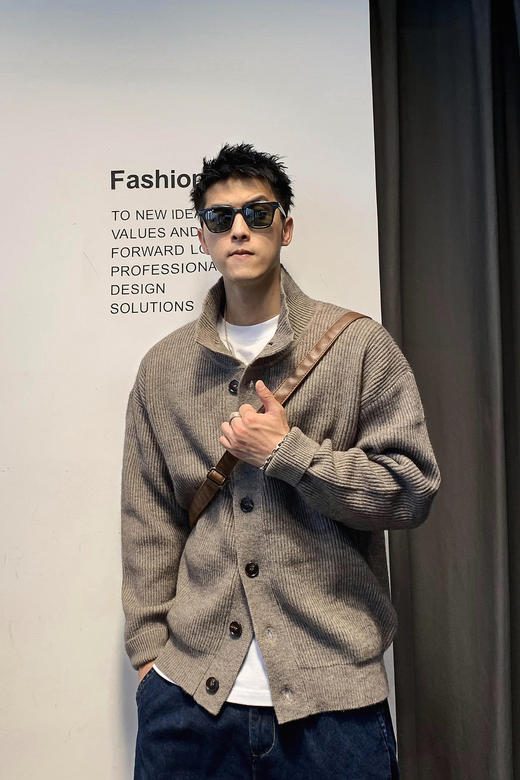 徐太浪美式复古开衫毛衣男秋冬爆款慵懒风男士纯色针织衫外套 商品图5