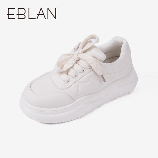 伊伴单鞋B24113205 商品图0