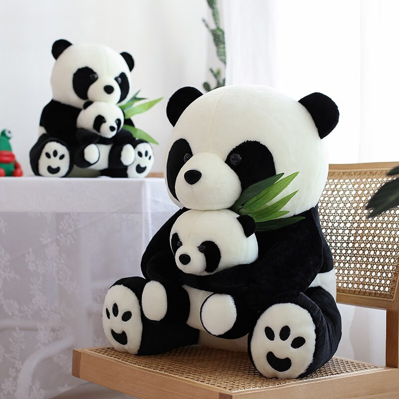 成都熊猫基地 大熊猫花花幼崽娃娃公仔母子熊猫公仔