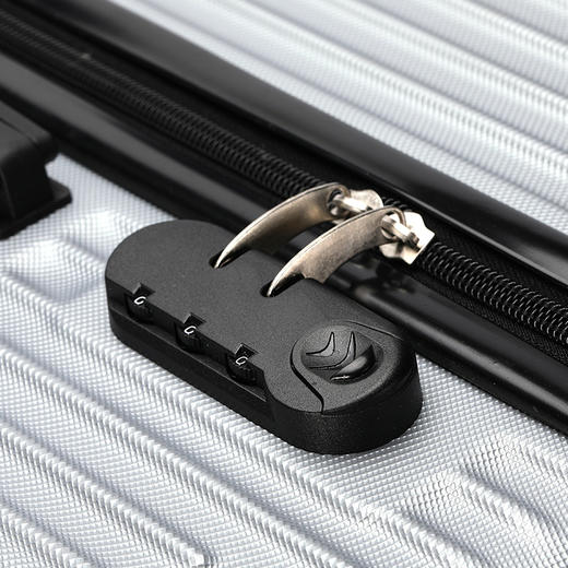 维多利亚旅行者轻奢商务多功能拉杆箱行李箱登机箱旅行箱8689 商品图5