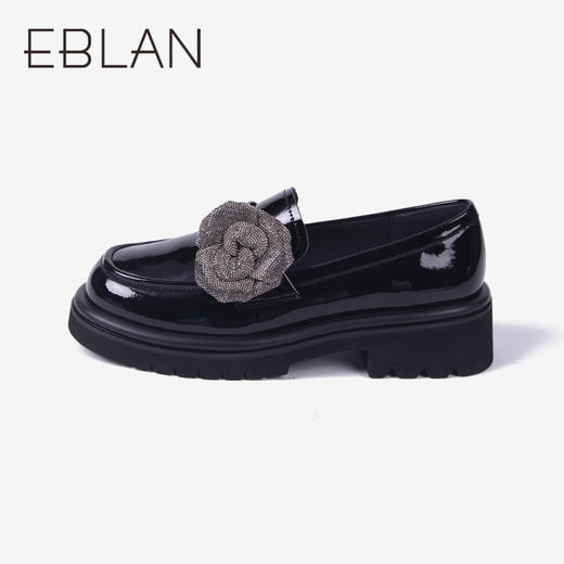 伊伴单鞋B24110721 商品图1