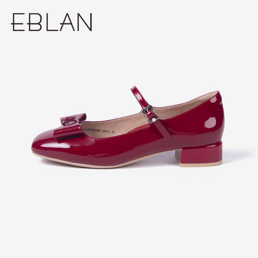 伊伴单鞋B24152752 商品图1