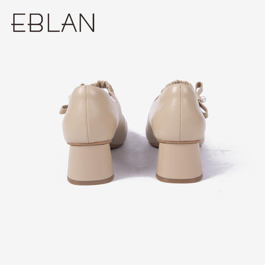 伊伴单鞋B24159352 商品图3