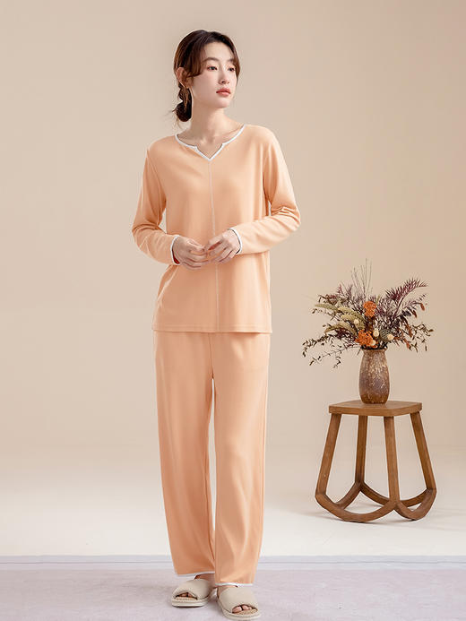 康妮雅女式长袖长裤套头套装 商品图4